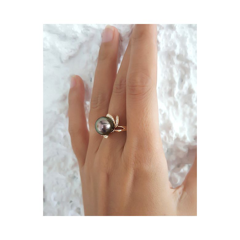 Bague fleur or jaune - Perle de Tahiti - Diamants enchassés aux pétales - 2