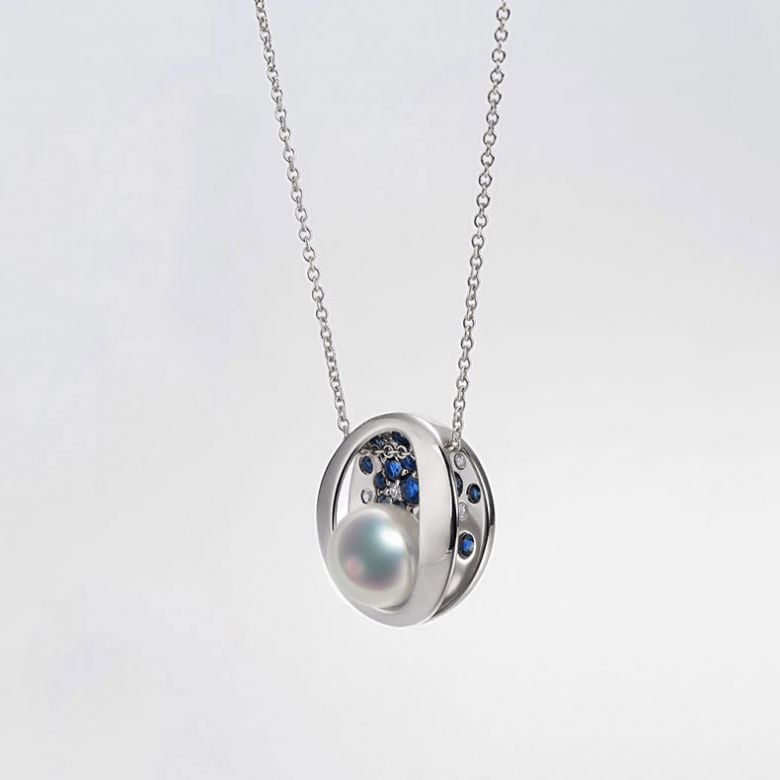 Pendentif constellation seiza I Perle Akoya, diamant, saphir, or blanc - 6