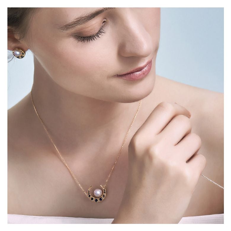 Pendentif Mikadzuki I Perle Akoya Saphir. Croissant de Lune - 1