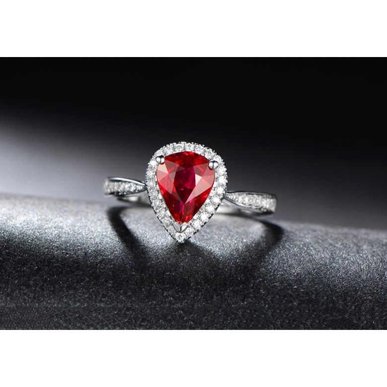 Bague Comtesse Rubis Poire et Diamants. Or blanc - 3