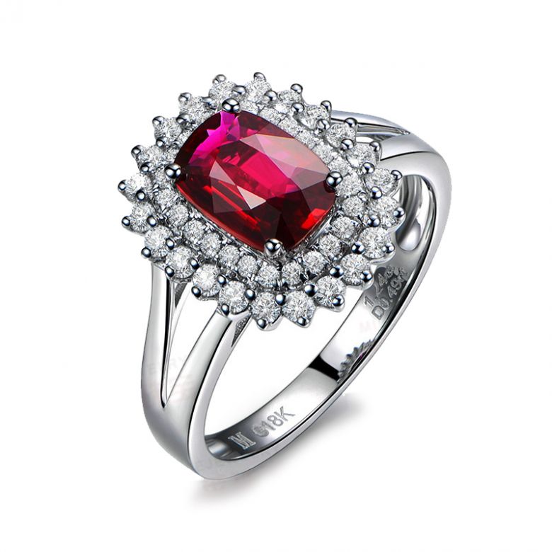 Bague rubis sertie d'une double rangée de diamants. Or blanc - 1