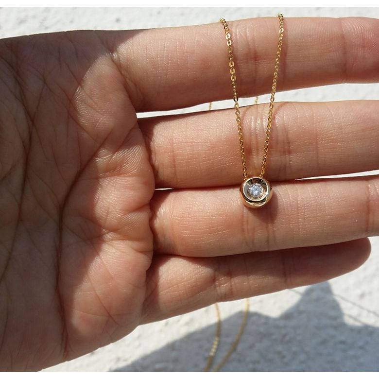 Collier solitaire pendentif or jaune - Diamant serti clos 0.10ct - 4