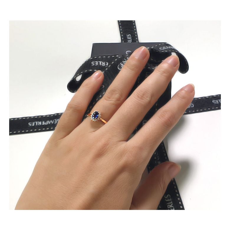 Bague Saphir ovale et diamants - Or jaune 18 carats - 6