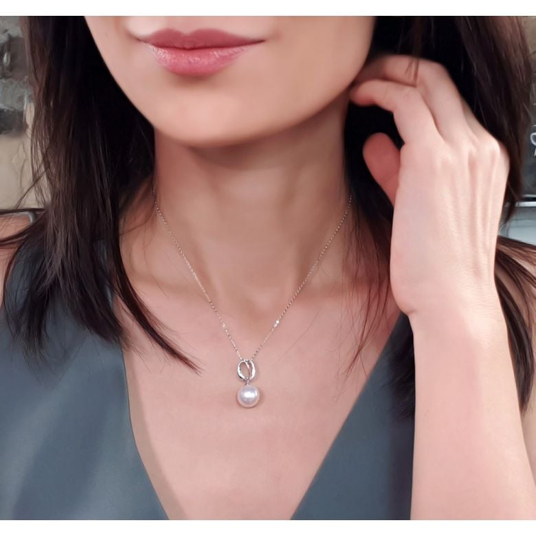 Pendentif O - Bandelette d'or blanc enroulée - Perle Chine, diamants - 4