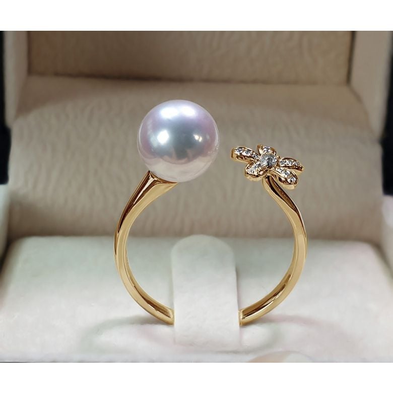 Bague fleur or jaune. Perle Akoya blanche Japon. Diamants - 4