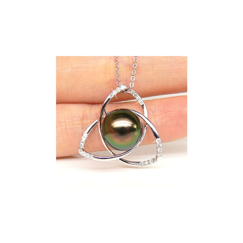 Pendentif lotus - 3 pétales - Perle de Tahiti - Or blanc, diamants - 3