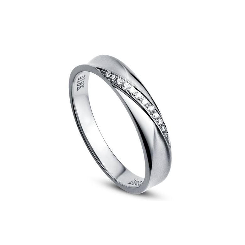 Alliance Femme. Platine. Diamants 0.029ct - 1