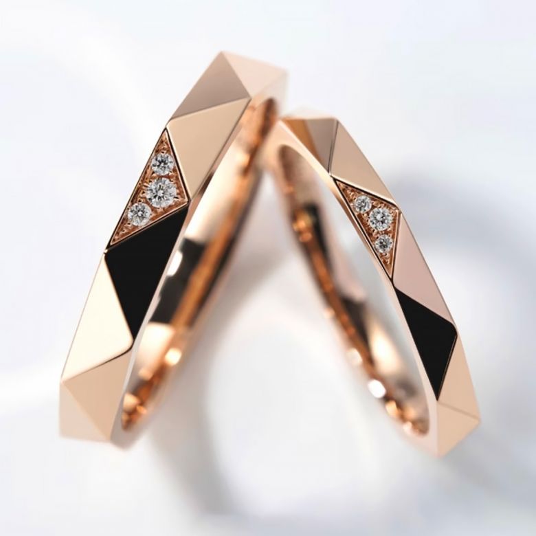 Alliance de Mariage Triangulaire en Or Rose 18ct avec Diamants - 4