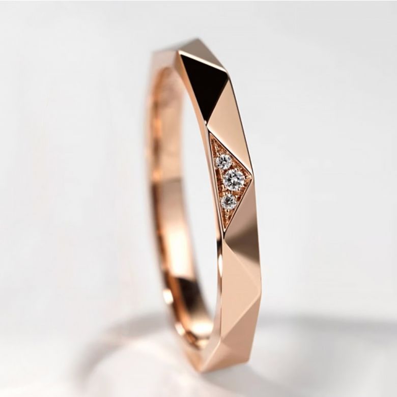 Alliance de Mariage Triangulaire en Or Rose 18ct avec Diamants - 1