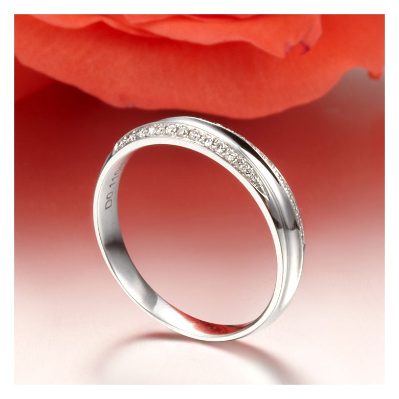 Alliance Femme. Platine. Diamants 0.11ct - 4
