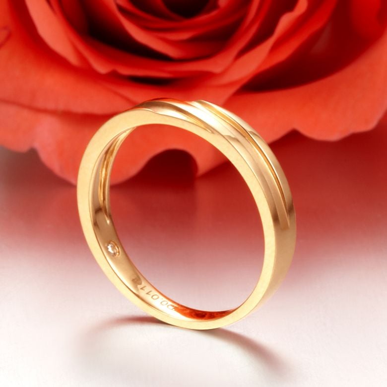 Bague alliance homme lignes obliques - Or jaune, diamant | Eolas - 5