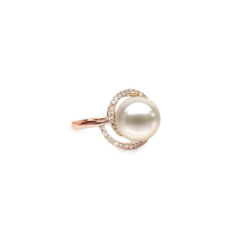 Bague perle d'eau douce blanche - Encerclement d'or rose et diamants - 1