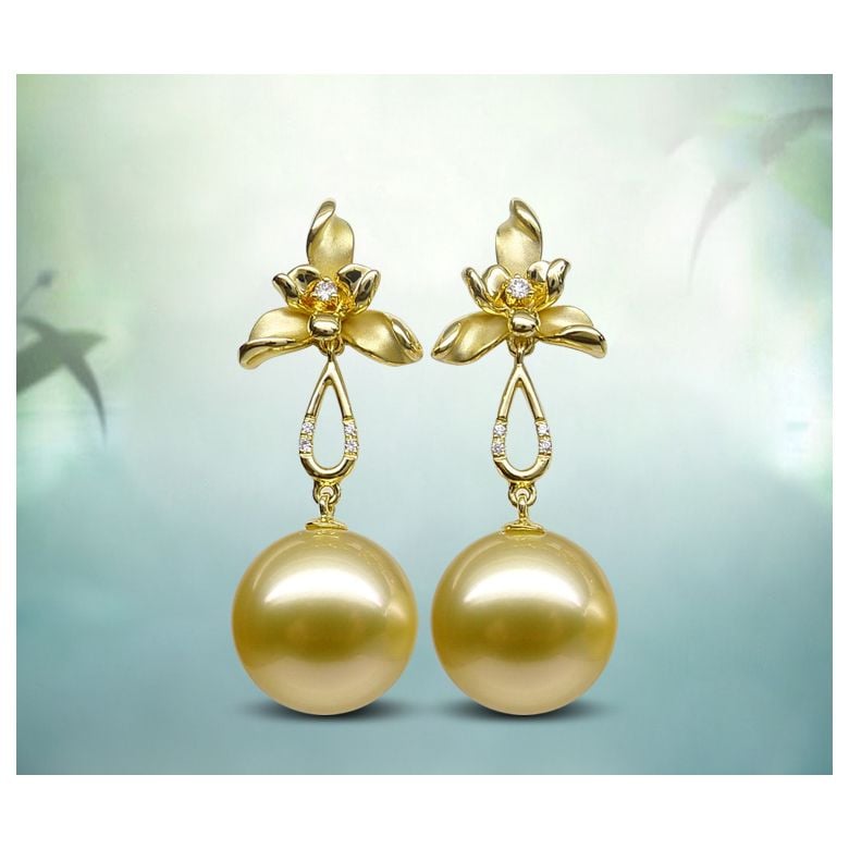 Boucles d'oreilles 3 pétales gold. Perles des mers du Sud - 9