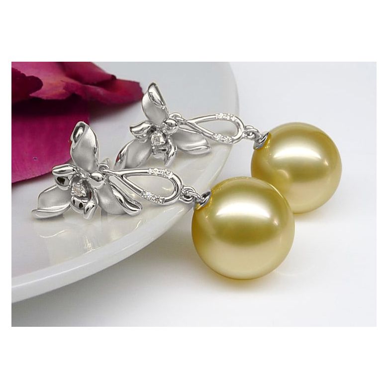 Boucles d'oreilles 3 pétales gold. Perles des mers du Sud or blanc - 5