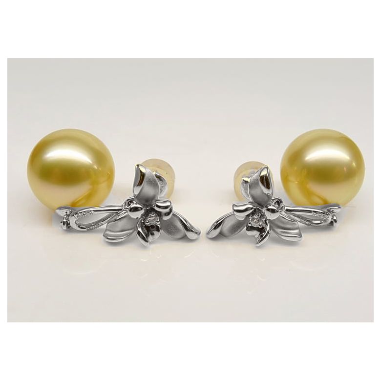 Boucles d'oreilles 3 pétales gold. Perles des mers du Sud or blanc - 7