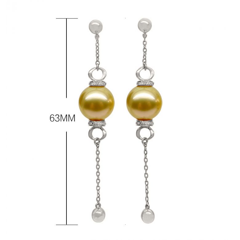 Pendants d'oreilles. Chainettes Or blanc, perles d'Australie dorée et diamants - 7