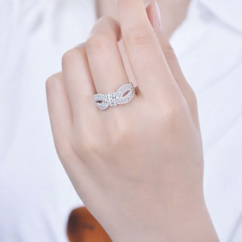 Bague Mandalay I Noeud Or blanc, Diamant - 2