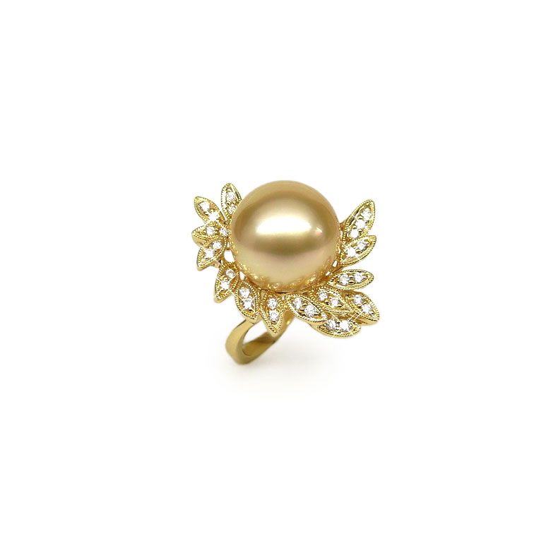 Bague perle australienne - Pétales d'or jaune ajourées, diamants - 1