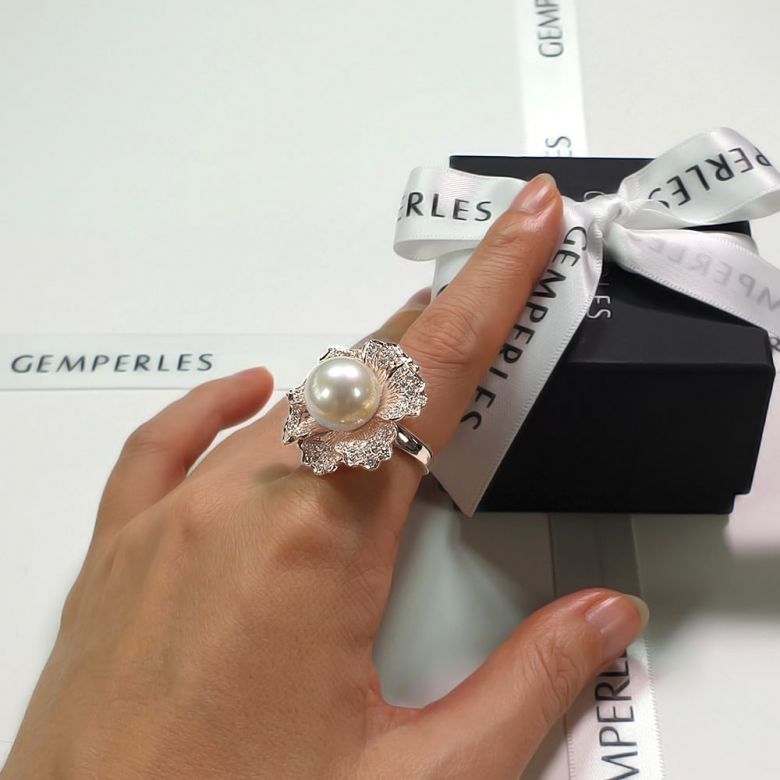 Bague perle d'Australie - Fleur or rose pétales ajourées - Diamants - 8