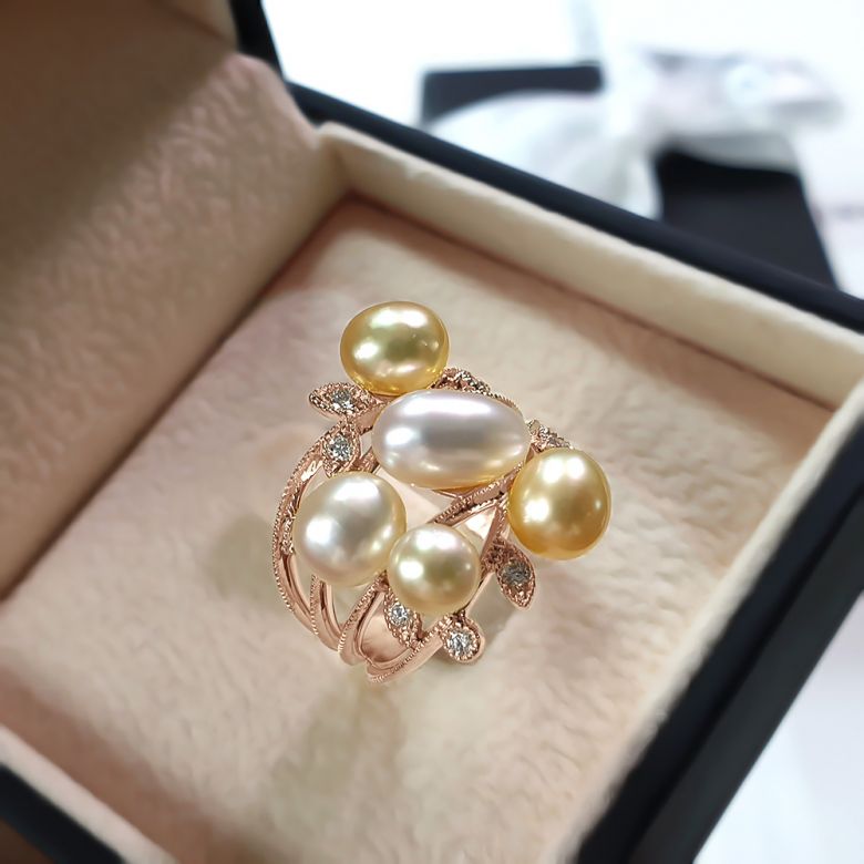 Bague secret flower first en perles d'Australie blanches et dorées - Or rose - 11