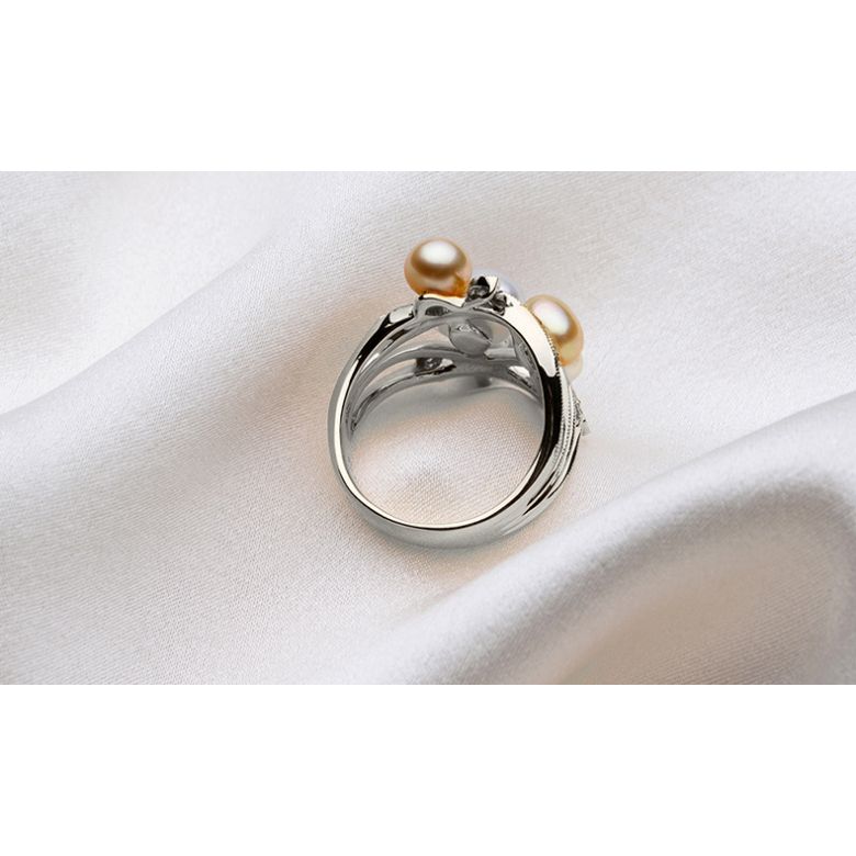 Bague secret flower first en perles d'Australie blanches et dorées - Or blanc - 7
