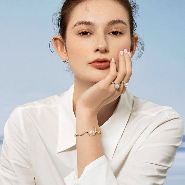 Bracelet Ondine - Perle Akoya, Or Jaune, Diamants - 3