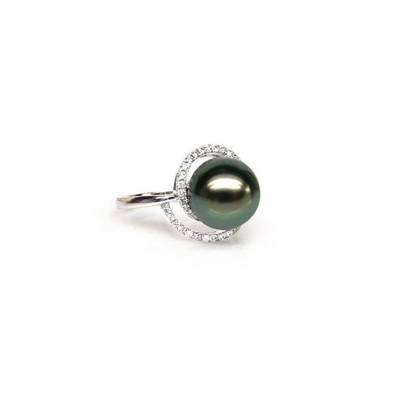 Bague or blanc - Perle de Tahiti encerclée - Diamants sertis griffes - 1