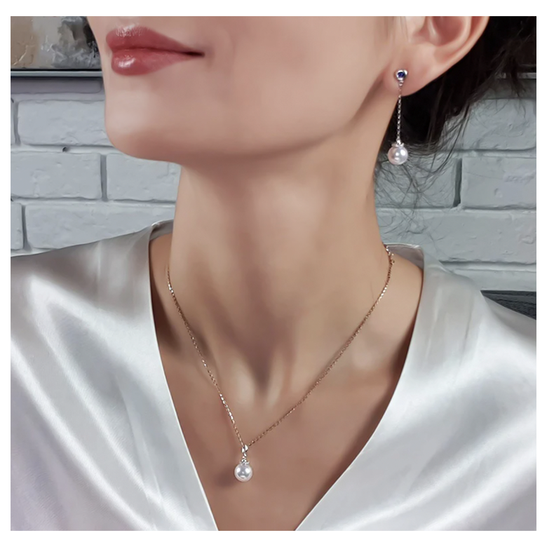 Boucles Pendantes Perles Akoya. Or blanc, saphirs et diamants - 6