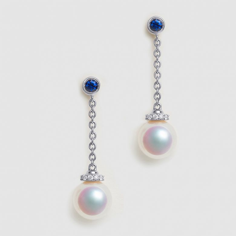Boucles Pendantes Perles Akoya. Or blanc, saphirs et diamants - 3