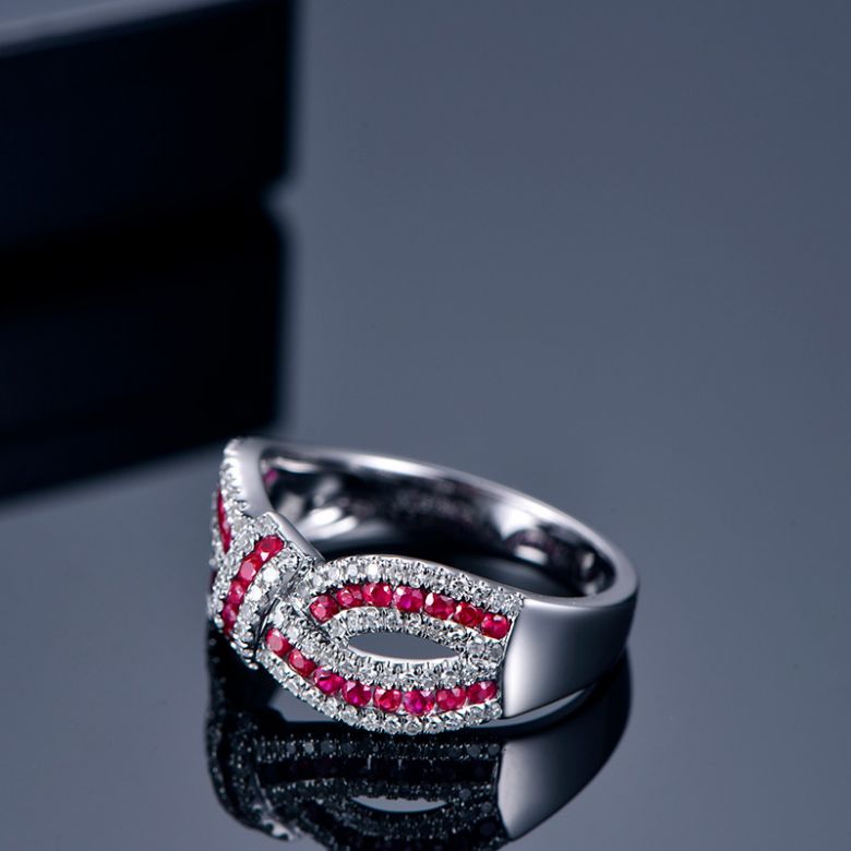 Bague Mandalay I Noeud Or blanc, Rubis, Diamant - 5