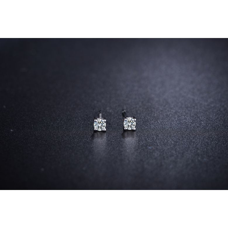 Puces diamants 0.20ct. Platine - Carat personnalisable - 7