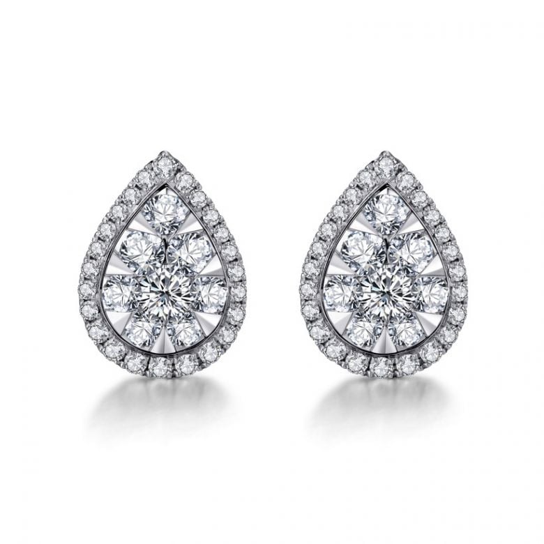 Boucles Oreilles goutte diamants. Or blanc 18cts. Diamants 0.60ct - 1