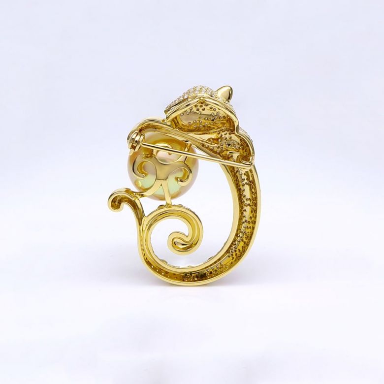 Pendentif Léopard. Perle d'Australie Dorée, Or blanc, Diamants - 9