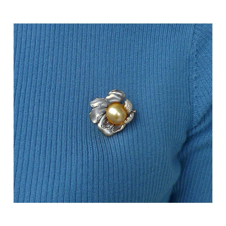 Pendentif Pivoine Or blanc. Perle dorée. Diamants - 7