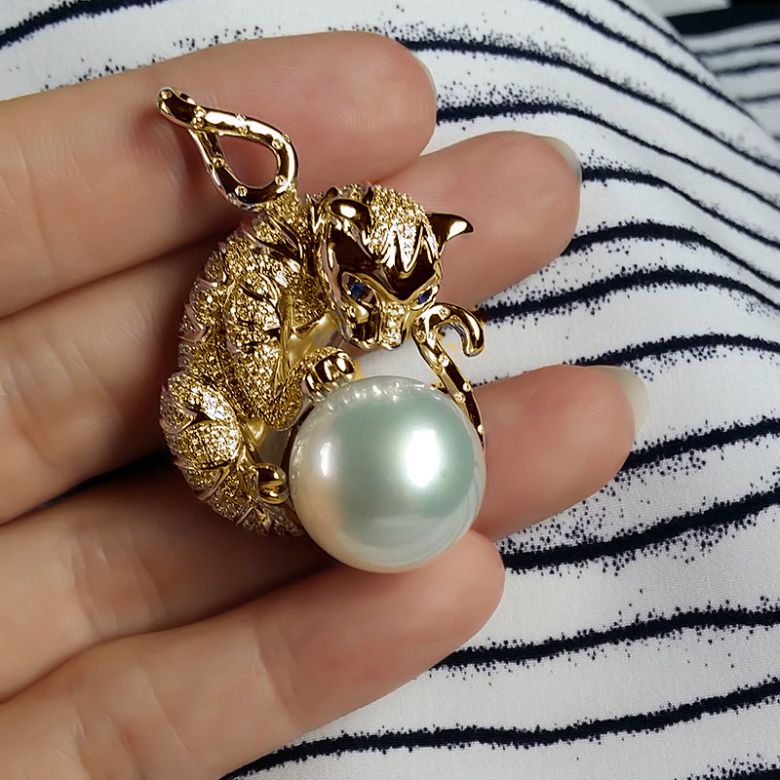 Pendentif Chat - Perle d'Australie, or, diamants - Kingdom of Animals or jaune - 2