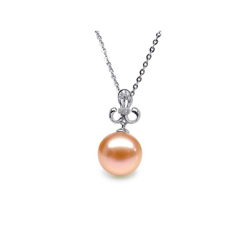 Pendentif Armoiries noblesse. Perle rose 10/10.5 mm, Diamants, Or blanc - 1