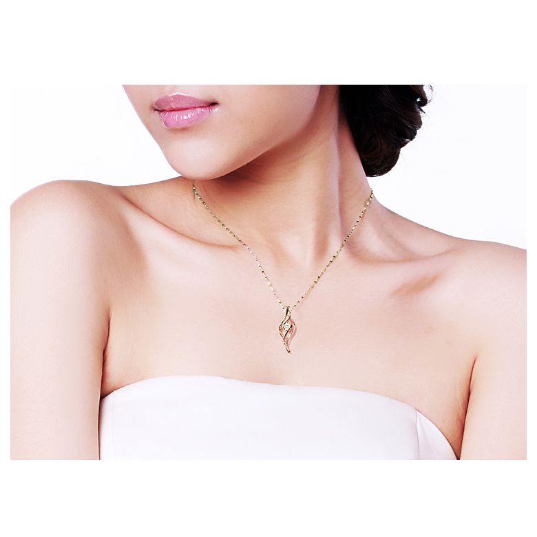 Pendentif Byzantin - Solitaire or jaune - Diamant demi-clos 0.08ct - 2