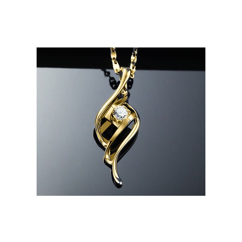 Pendentif Byzantin - Solitaire or jaune - Diamant demi-clos 0.08ct - 4