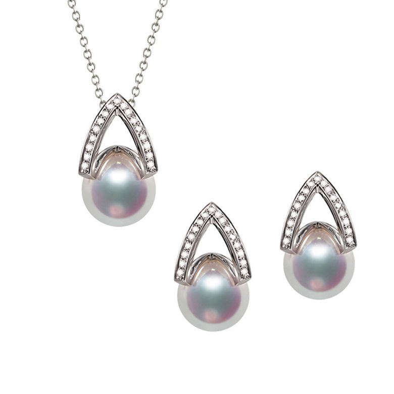 Pendentif et Boucles Masako du Japon. Perles Akoya, Or blanc, diamants - 1