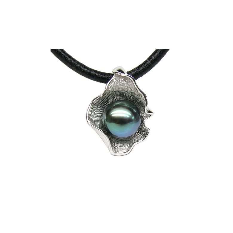 Pendentif polynésien - Perle de Tahiti bleue - Cordon cuir - Or blanc - 1