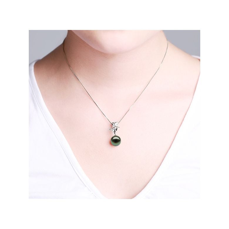 Pendentif la vie en rose. Perle de Tahiti, Or blanc et Diamants I Gemperles - 3