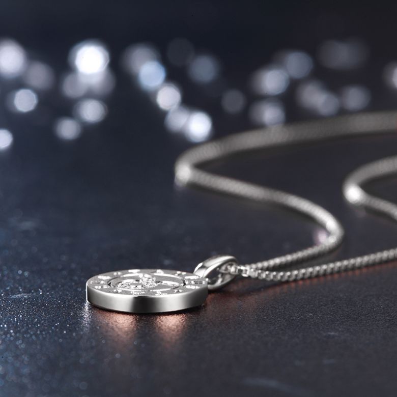 ♉Pendentif Taurus Or blanc. Signe du taureau. Zodiaque - 4