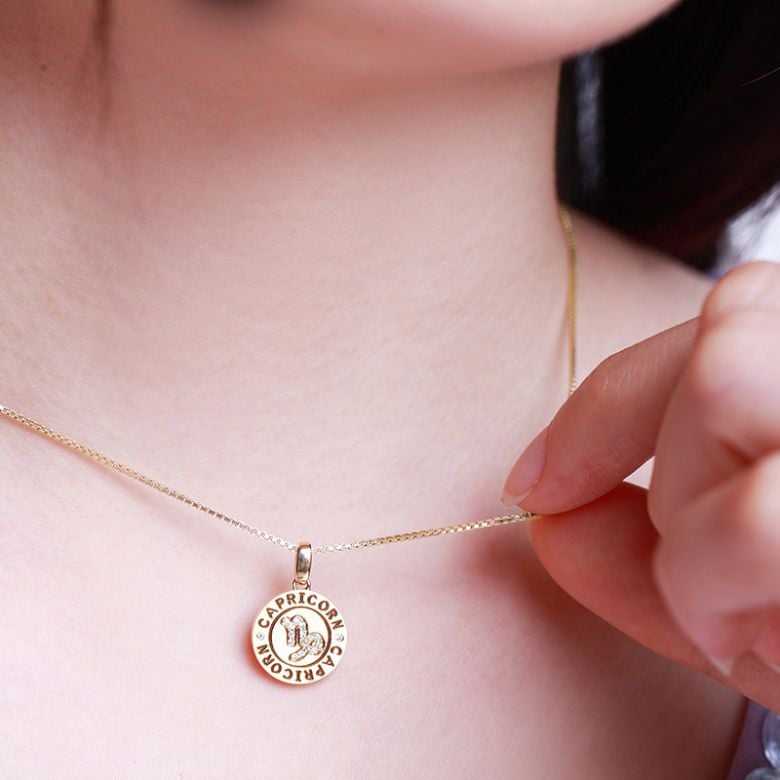 Pendentif Capricorn Or jaune. Signe du capricorne. Zodiaque - 4