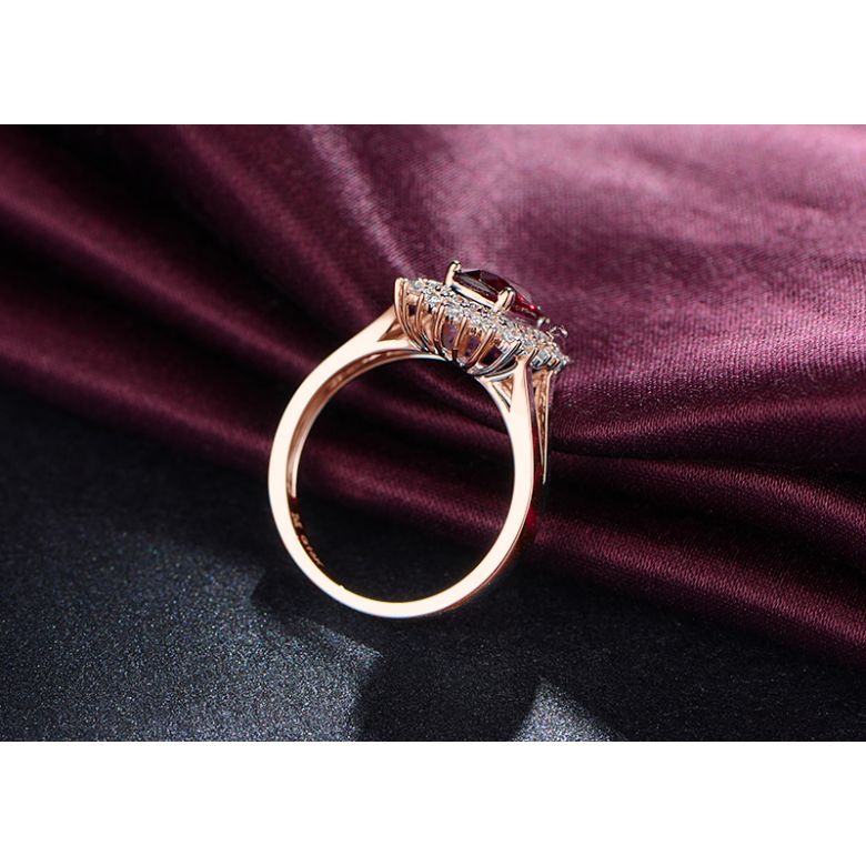 Bague rubis sertie d'une double rangée de diamants. Or rose - 2
