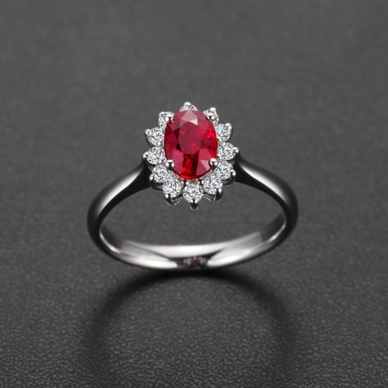Bague rubis, diamants monture or blanc - Création florale classique - 3