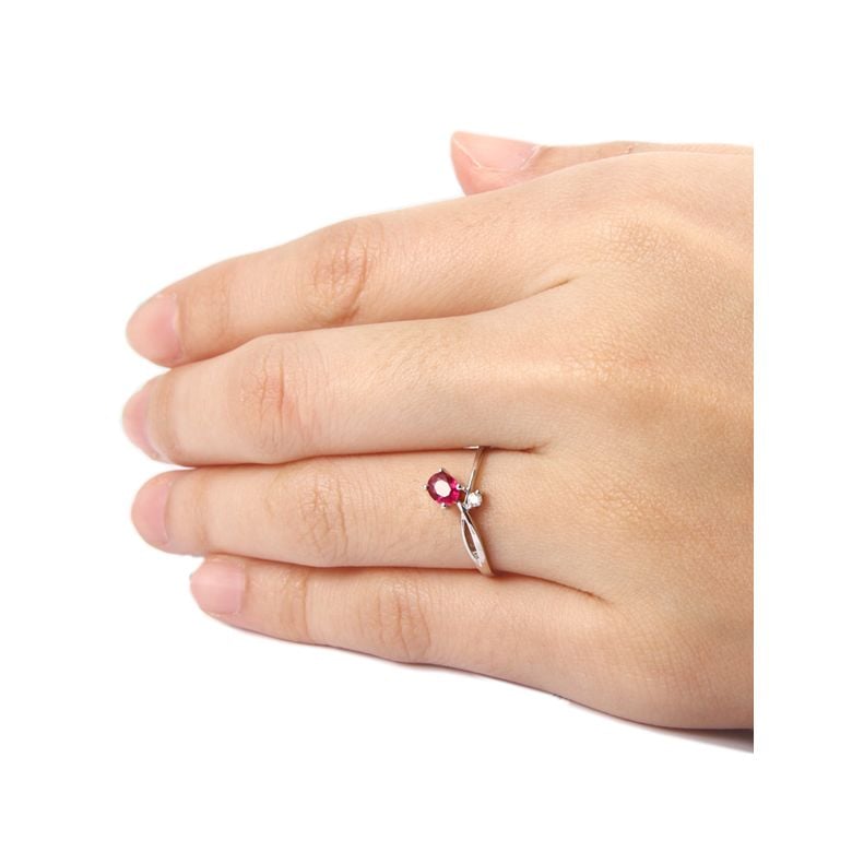 Bague en mouvement croisé - Rubis, diamant et or blanc - 2