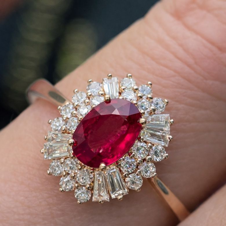 Bague fiançailles rubis, diamants or jaune - 3