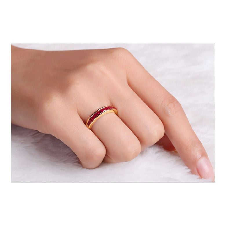 Alliance demi-tour Or jaune - Rubis sertis rails 1.20 carats - 2