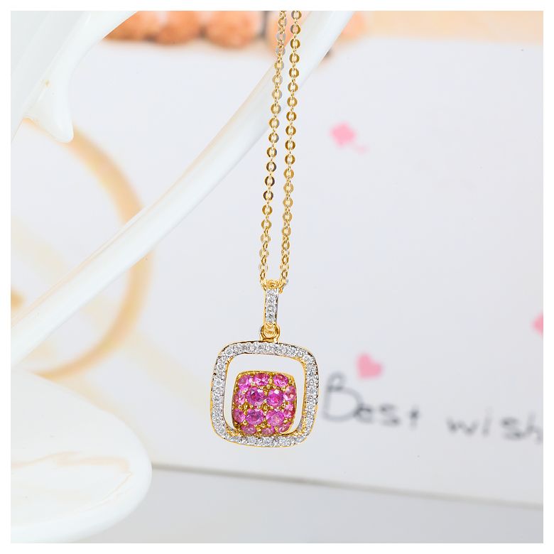 Pendentif carré - 2 carrés superposés - Rubis et diamants en pendeloque or jaune - 4