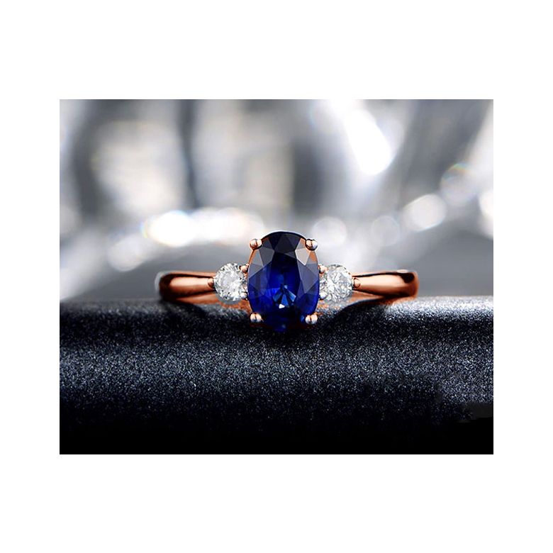 Solitaire trilogie saphir bleu 1 carat avec 2 diamants. Or rose - 3